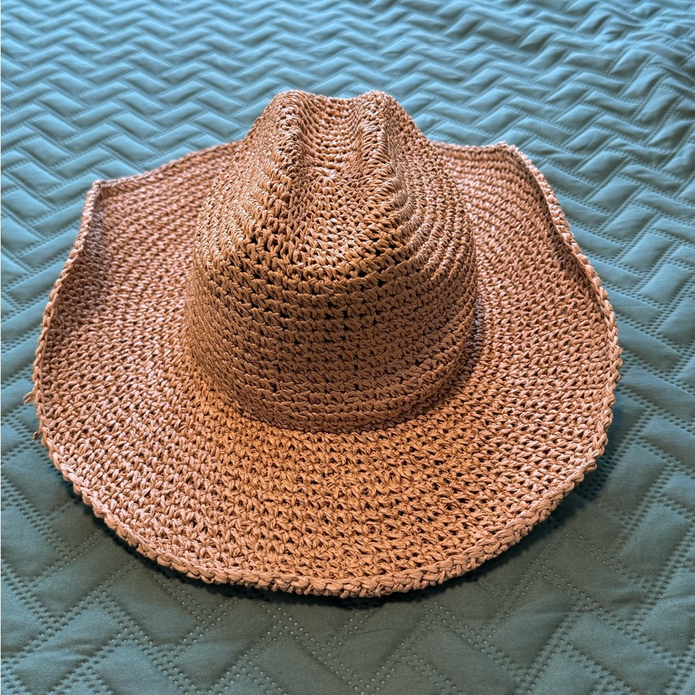 Revolve Straw Cowboy Hat 🤠